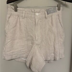Hollister Cream and White Striped High-Waist Shorts size M
